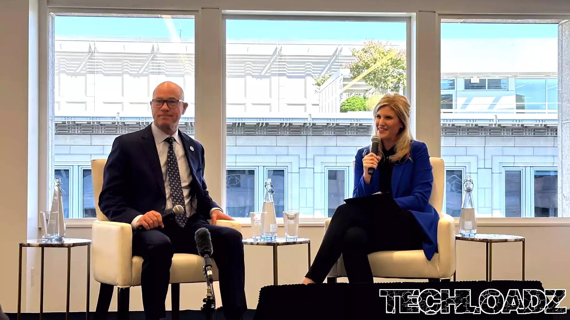 FAA Administrator Highlights Urgent Need for Modernization in Air Traffic Control Technology