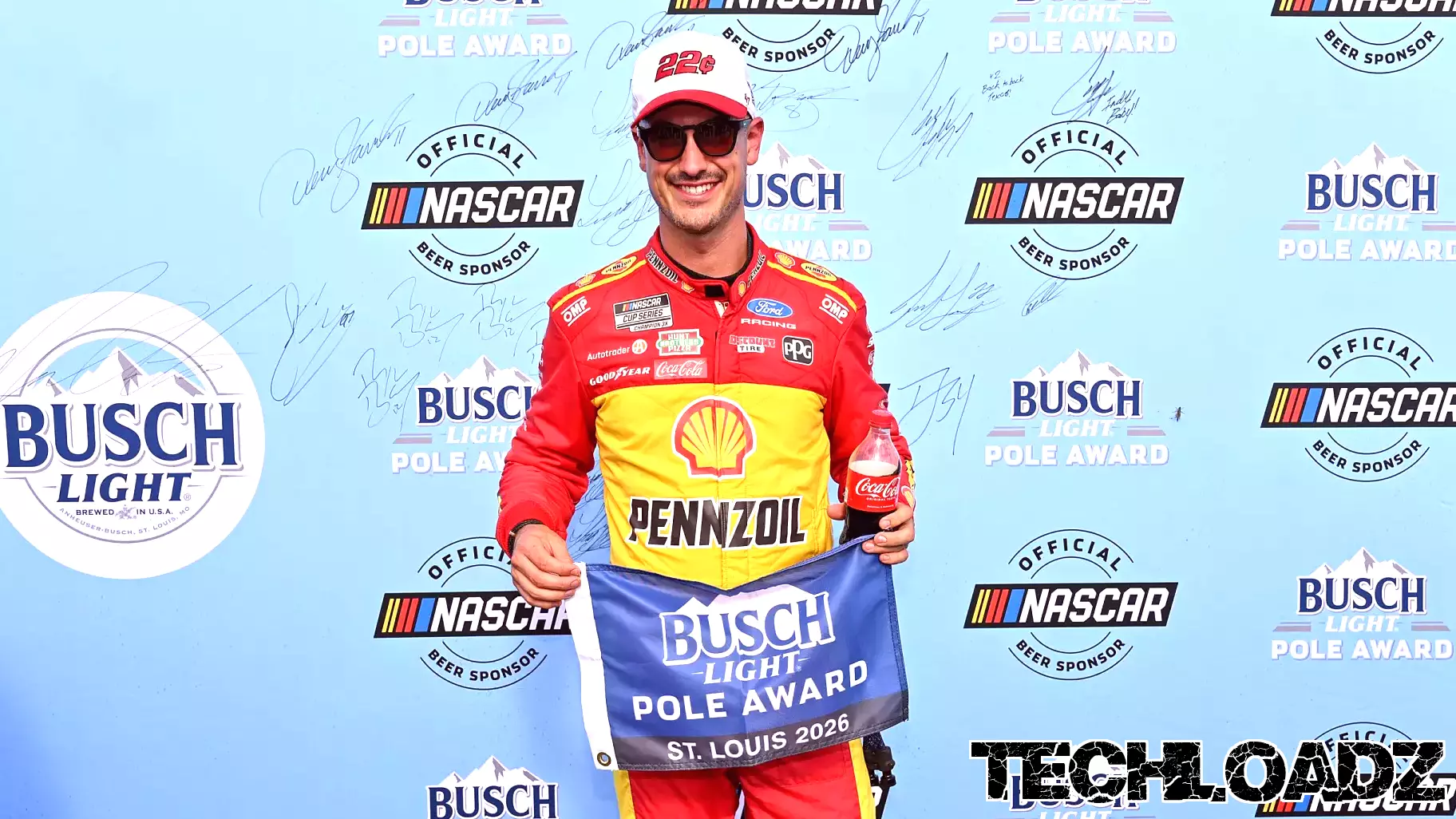 Joey Logano Charges to Pole Position for NASCAR Cup Chase Race at World Wide Technology Raceway