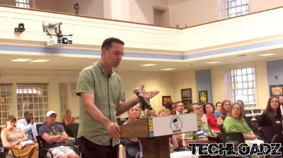 Henrico parents make urgent plea to school board: limit technology use in schools
